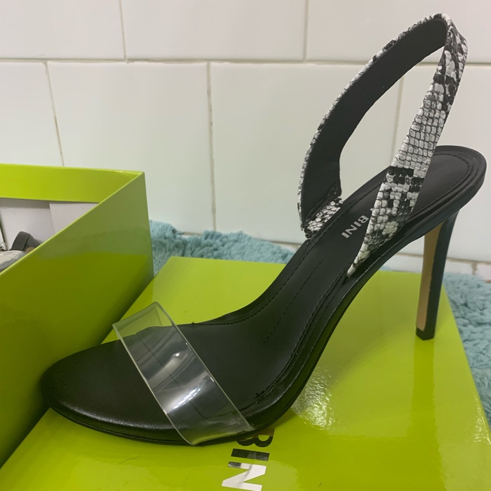 Gianni Bini Heels